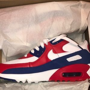 Nike Air Max Size 6.5 y / 8.5 women